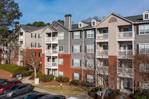 1970 Peachford Rd, Dunwoody, GA 30338 - Photo 18