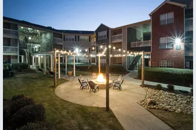 1970 Peachford Road #05111, Dunwoody, GA 30338 - Photo 16