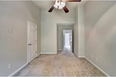 1597 Liberty Parkway NW, Atlanta, GA 30318 - Photo 14