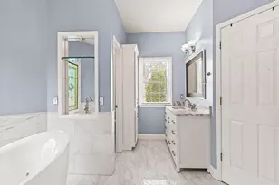 10530 Branham Fields Rd, Johns Creek, GA 30097 - Photo 16