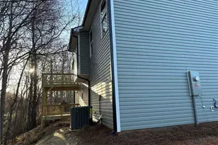 140 Highland Pointe Dr, Alto, GA 30510 - Photo 4