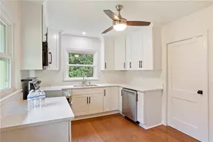 1389 Quarles Ave SE, Smyrna, GA 30080 - Photo 14