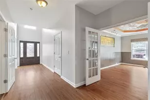 410 Blackwood Ln, Suwanee, GA 30024 - Photo 6