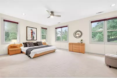 4812 Lake Forrest Drive, Sandy Springs, GA 30342 - Photo 12