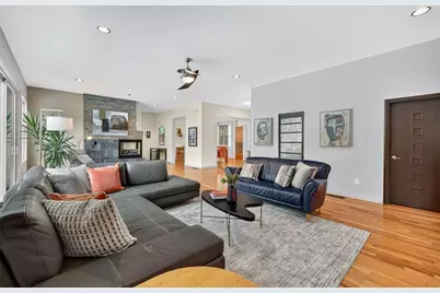 4812 Lake Forrest Drive, Sandy Springs, GA 30342 - Photo 6