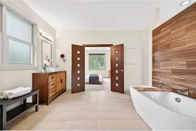 4812 Lake Forrest Drive, Sandy Springs, GA 30342 - Photo 12