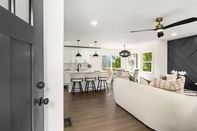 1483 Town Country Drive SE, Atlanta, GA 30316 - Photo 4