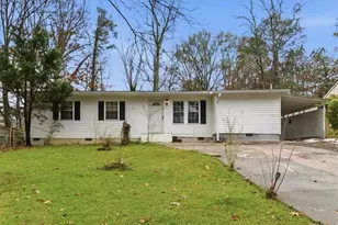 207 Paris Dr SW, Rome, GA 30165 - Photo 1