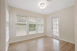 911 Hollyfax Cir NE, Atlanta, GA 30328 - Photo 8