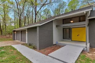 3721 Chiltern Ct, Lithonia, GA 30038 - Photo 2