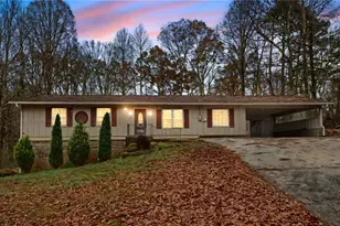 100 Eldorado Dr, Carrollton, GA 30116 - Photo 2