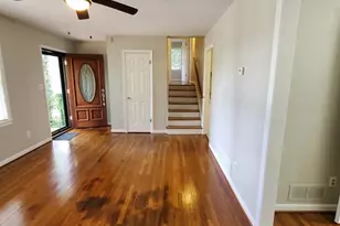 609 Bonnie Dell Dr, Marietta, GA 30062 - Photo 6