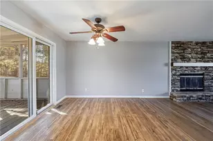 2490 Wood Meadows Dr SW, Marietta, GA 30064 - Photo 10