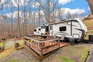 147 Twin Peaks Dr, Demorest, GA 30535 - Photo 50