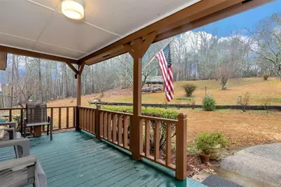 147 Twin Peaks Drive, Demorest, GA 30535 - Photo 24