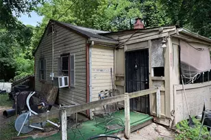 716 Cedar Ave, Atlanta, GA 30318 - Photo 2