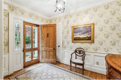 1010 Carter Drive NE, Atlanta, GA 30319 - Photo 4