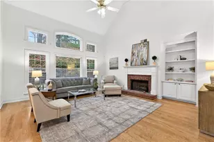 1106 Queensgate Dr SE, Smyrna, GA 30082 - Photo 2