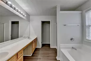 6670 Island Pointe Dr, Buford, GA 30518 - Photo 50