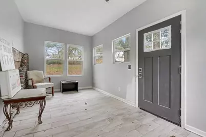 409 Lanier Street NW, Atlanta, GA 30318 - Photo 2
