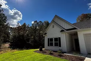 116 Valley View Dr, Maysville, GA 30558 - Photo 4
