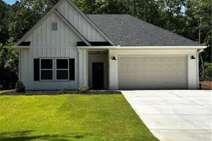 116 Valley View Dr, Maysville, GA 30558 - Photo 2