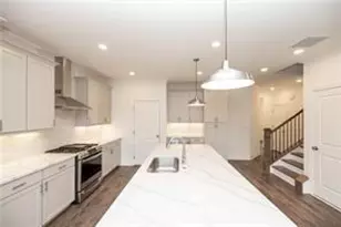 816 Dodd Trl, Buford, GA 30518 - Photo 10