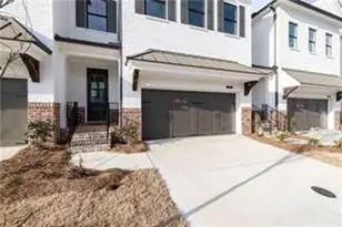 816 Dodd Trl, Buford, GA 30518 - Photo 2