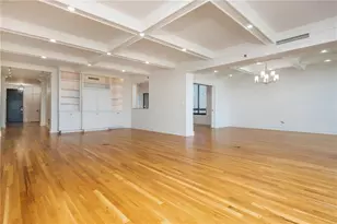 2660 Peachtree Rd NW, Atlanta, GA 30305 - Photo 10