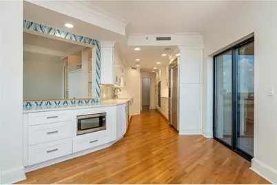 2660 Peachtree Road NW #22E, Atlanta, GA 30305 - Photo 14