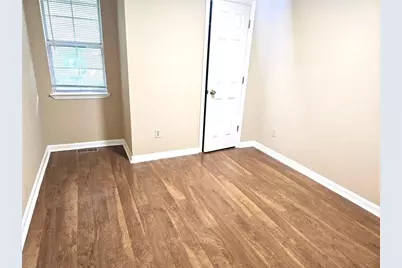 8040 Creekstone Way, Riverdale, GA 30274 - Photo 16