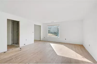 1013 Queens Bridge Way, Griffin, GA 30233 - Photo 6