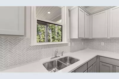 221 Sandy Oak Drive, Loganville, GA 30052 - Photo 12