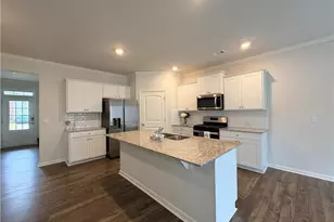 1404 Braselton Vlg Pkwy, Braselton, GA 30517 - Photo 12