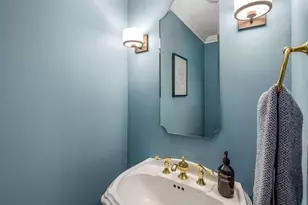 211 Colonial Homes Dr NW, Atlanta, GA 30309 - Photo 16