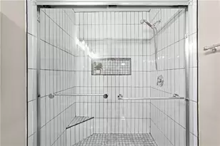 3637 Oakland Spring Ct, Snellville, GA 30039 - Photo 20