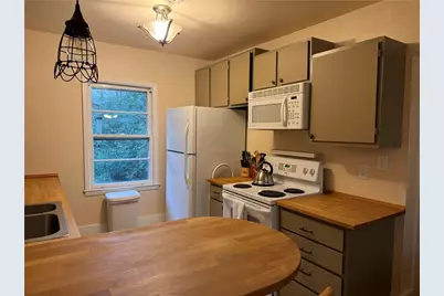 2035 Lyle Avenue #A, College Park, GA 30337 - Photo 6