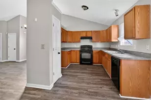 5822 Cedar Croft Ln, Lithonia, GA 30058 - Photo 4