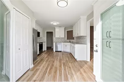 2335 Winthrope Way Drive, Alpharetta, GA 30009 - Photo 6