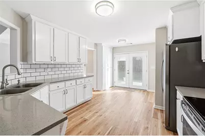 2335 Winthrope Way Drive, Alpharetta, GA 30009 - Photo 8