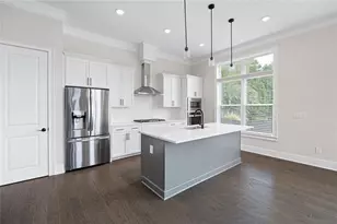 109 Village Green Ave, Woodstock, GA 30189 - Photo 6