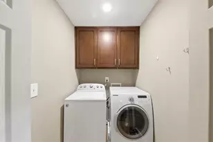 2334 Pine Point Dr, Lawrenceville, GA 30043 - Photo 24