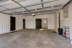 465 Windsor Parkway, Atlanta, GA 30342 - Photo 32