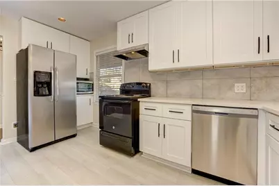 465 Windsor Parkway, Atlanta, GA 30342 - Photo 16