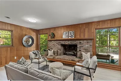 3440 Embry Circle, Atlanta, GA 30341 - Photo 16