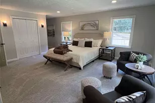 2747 Santa Barbara Dr NW, Atlanta, GA 30318 - Photo 8