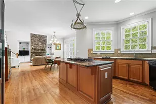 1169 Dawn View Ln NW, Atlanta, GA 30327 - Photo 14