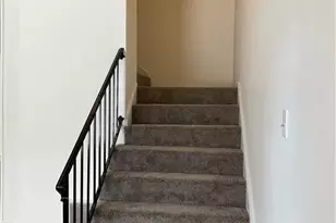 6354 Shannon Pkwy, Union City, GA 30291 - Photo 10