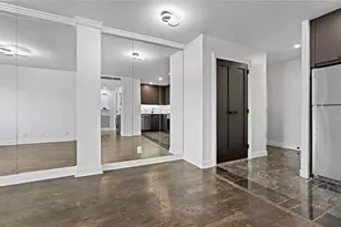 2285 Peachtree Rd NE, Atlanta, GA 30309 - Photo 8