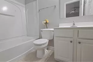 2190 Landing Walk Dr, Duluth, GA 30097 - Photo 4